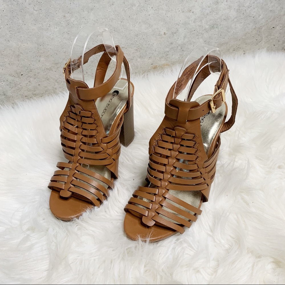Big Buddha strappy tan heeled sandals size 7